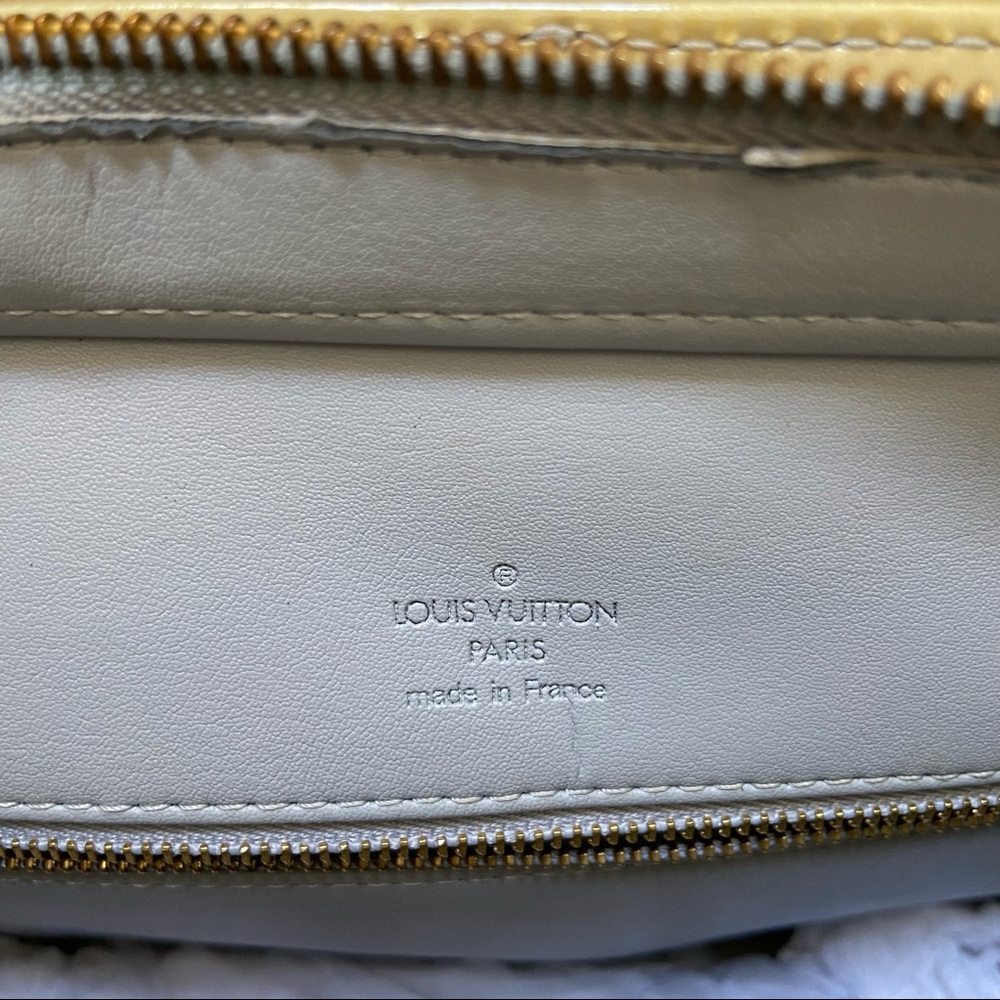 Louis Vuitton Monogram Vernis Houston Tote Bag - Picture 12 of 15